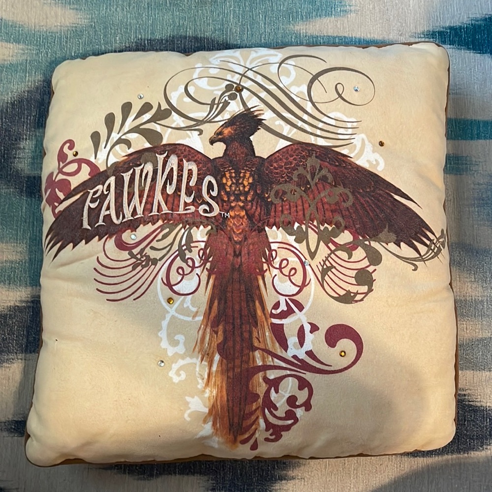 Harry Potter Fawkes pillow